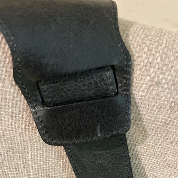 Balenciaga Authentic Moto Handbag - Picture 4 of 12